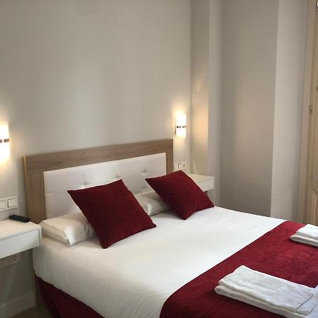 Pinar Malaga Rooms Zewnętrze zdjęcie